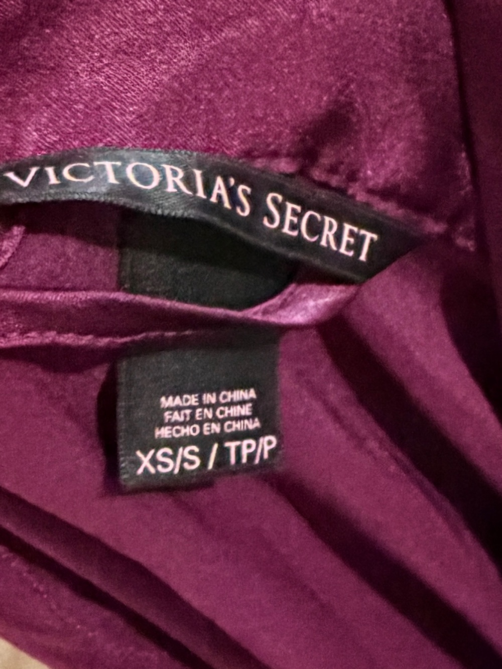 Victoria's Secret Robe - Picture 5 of 7